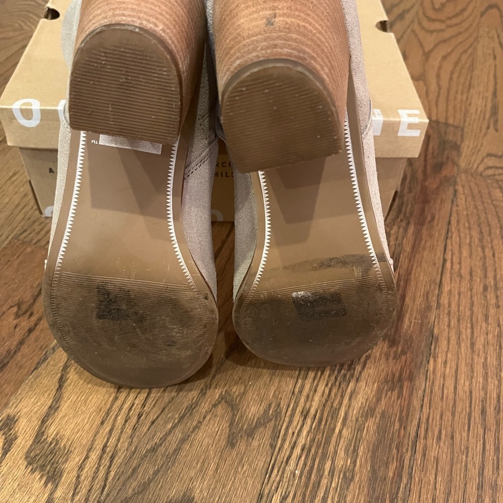 Toms Taupe Suede Booties Side Zip - Picture 8 of 8